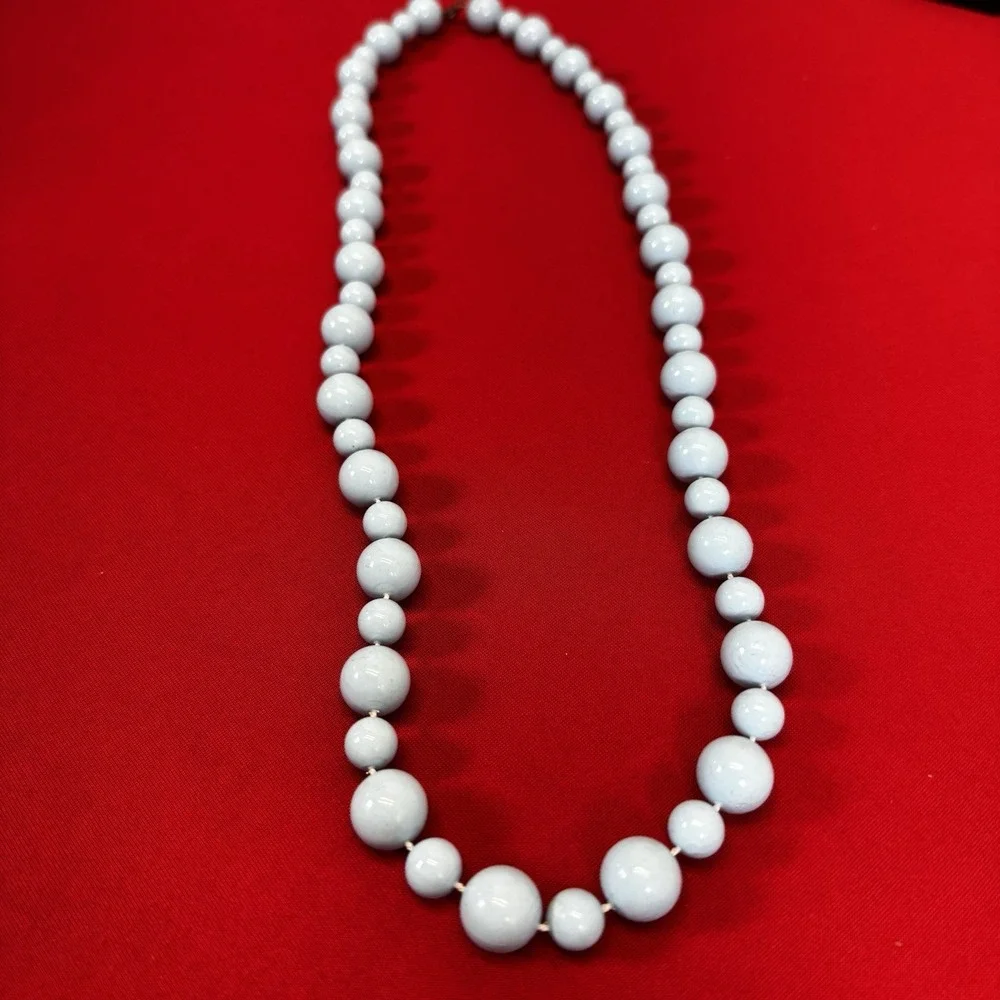Vintage Light‎ Blue Medium & Large Bead Necklace